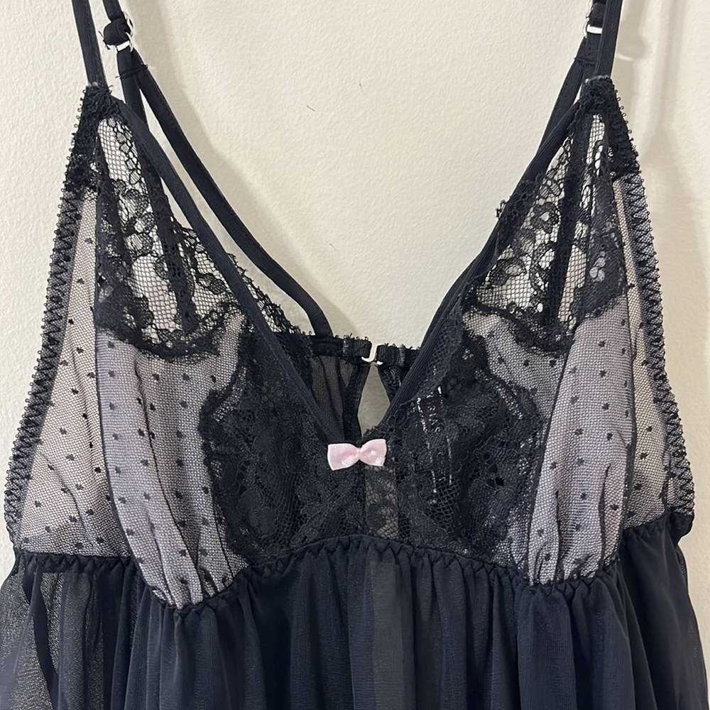 Victoria’s Secret Black Lace Babydoll Pink Lace Detail Lingerie Top Size Medium - Picture 4 of 10